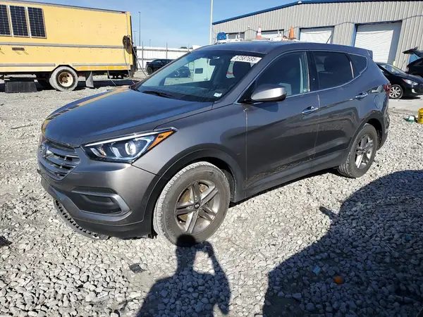 5NMZTDLB0JH058954 2018 HYUNDAI SANTA FE - Image 1