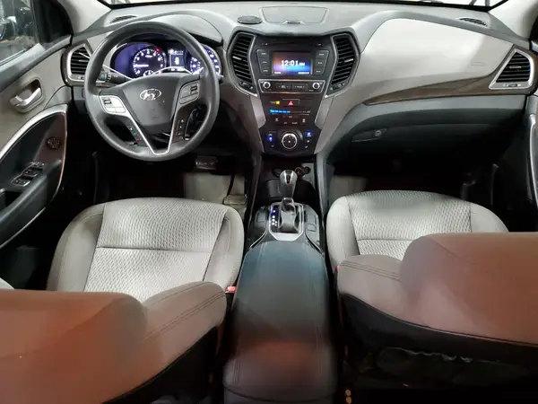 5NMZTDLB0JH074104 2018 HYUNDAI SANTA FE - Image 8