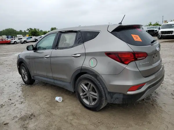 5NMZTDLB0JH087449 2018 HYUNDAI SANTA FE - Image 2