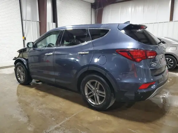 5NMZTDLB1HH000717 2017 HYUNDAI SANTA FE - Image 2