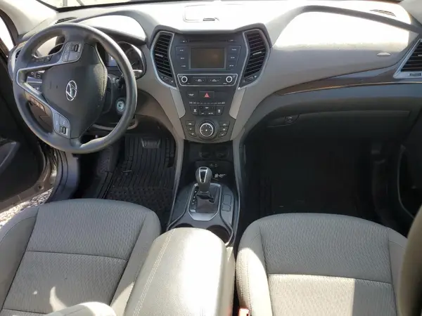 5NMZTDLB1HH000748 2017 HYUNDAI SANTA FE - Image 8