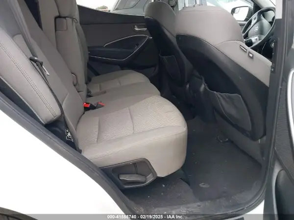 5NMZTDLB1HH015198 2017 HYUNDAI SANTA FE - Image 8