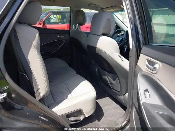 5NMZTDLB1HH017775 2017 HYUNDAI SANTA FE - Image 8