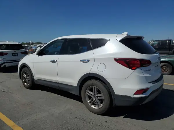 5NMZTDLB1HH026525 2017 HYUNDAI SANTA FE - Image 2