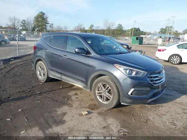 5NMZTDLB1JH107093 2018 HYUNDAI SANTA FE - Image 1