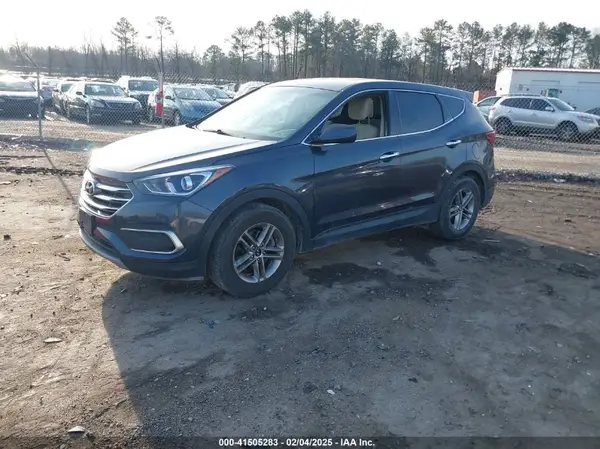 5NMZTDLB1JH107093 2018 HYUNDAI SANTA FE - Image 2
