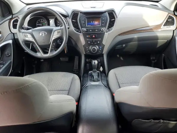 5NMZTDLB2HH000631 2017 HYUNDAI SANTA FE - Image 8