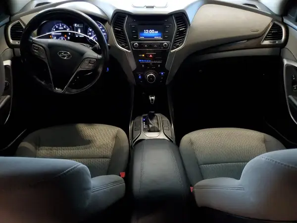 5NMZTDLB2HH015680 2017 HYUNDAI SANTA FE - Image 8