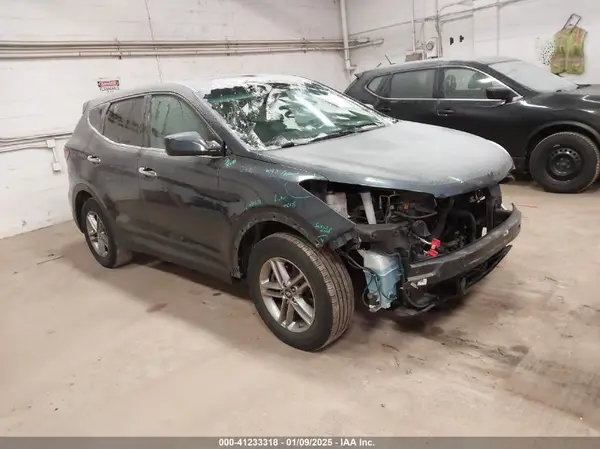 5NMZTDLB2HH043866 2017 HYUNDAI SANTA FE - Image 1