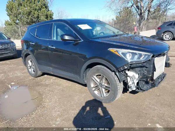 5NMZTDLB2JH083094 2018 HYUNDAI SANTA FE - Image 1
