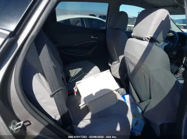 5NMZTDLB2JH086156 2018 HYUNDAI SANTA FE - Image 8
