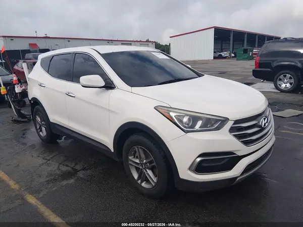5NMZTDLB3HH030849 2017 HYUNDAI SANTA FE - Image 1