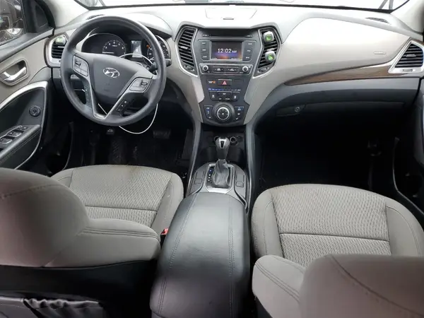 5NMZTDLB3HH042323 2017 HYUNDAI SANTA FE - Image 8