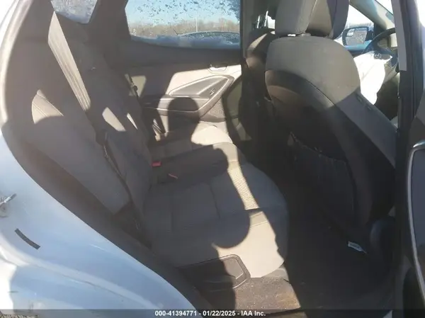 5NMZTDLB3JH090782 2018 HYUNDAI SANTA FE - Image 8