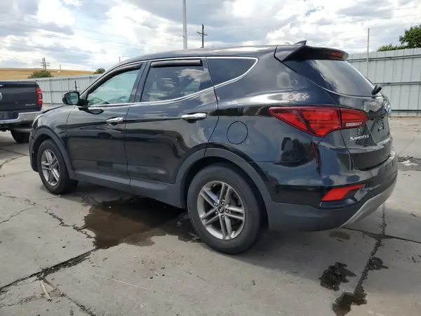 5NMZTDLB4HH000372 2017 HYUNDAI SANTA FE - Image 2