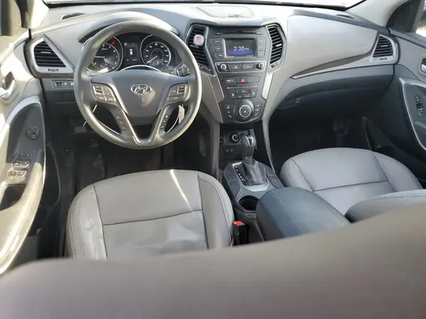 5NMZTDLB4JH075966 2018 HYUNDAI SANTA FE - Image 8