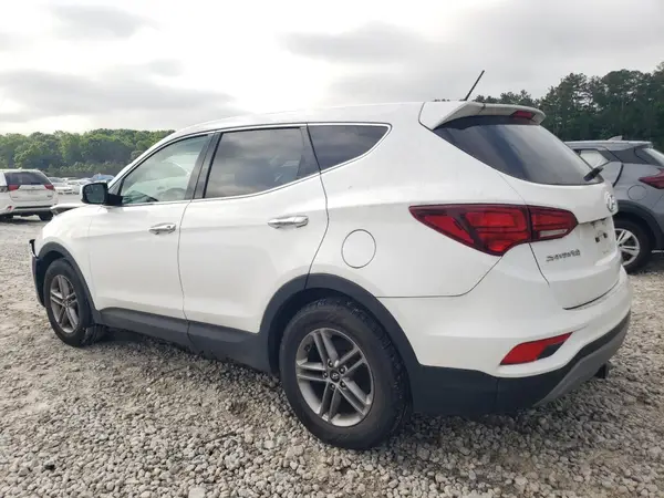5NMZTDLB4JH104205 2018 HYUNDAI SANTA FE - Image 2