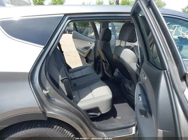 5NMZTDLB5HH015687 2017 HYUNDAI SANTA FE - Image 8