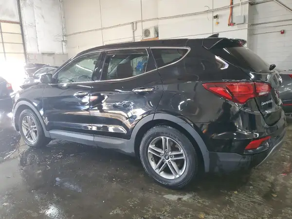 5NMZTDLB5HH044803 2017 HYUNDAI SANTA FE - Image 2