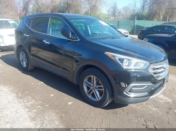 5NMZTDLB5JH068475 2018 HYUNDAI SANTA FE - Image 1