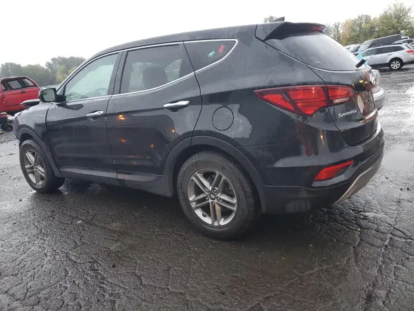 5NMZTDLB6HH002401 2017 HYUNDAI SANTA FE - Image 2