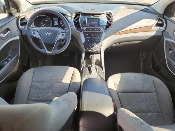 5NMZTDLB6HH004648 2017 HYUNDAI SANTA FE - Image 8