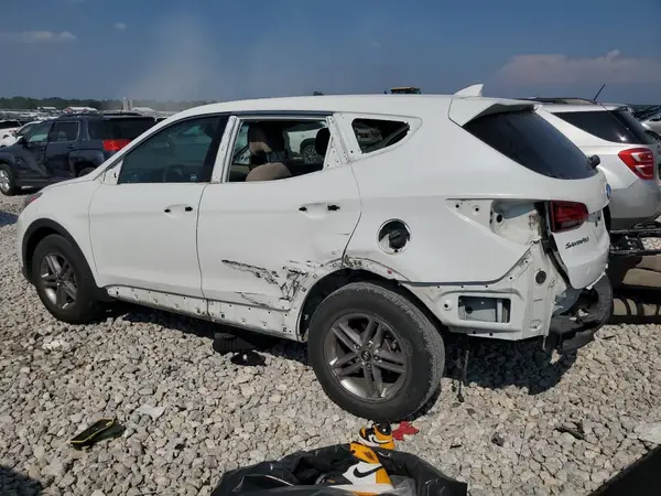 5NMZTDLB6HH016198 2017 HYUNDAI SANTA FE - Image 2