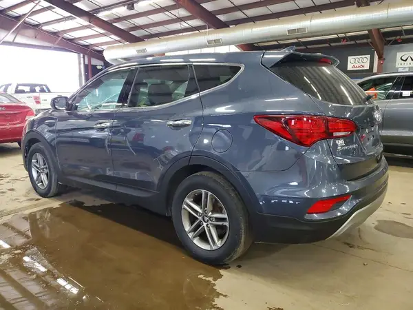 5NMZTDLB6HH026293 2017 HYUNDAI SANTA FE - Image 2