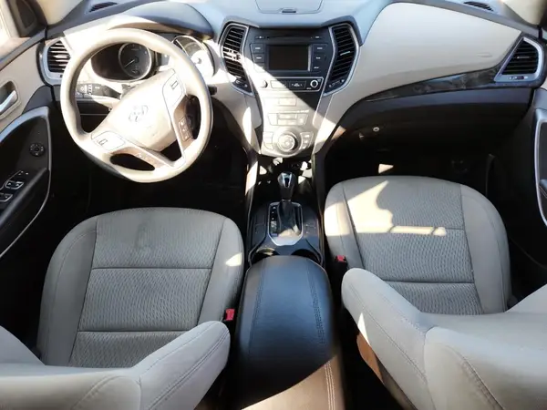 5NMZTDLB6HH028304 2017 HYUNDAI SANTA FE - Image 8