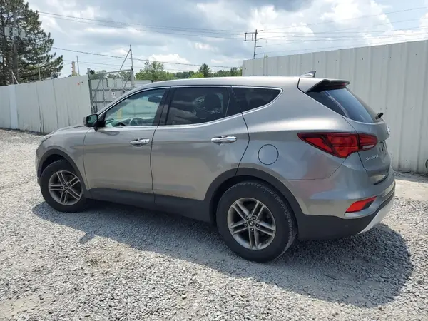 5NMZTDLB7HH010541 2017 HYUNDAI SANTA FE - Image 2