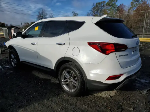 5NMZTDLB8HH016185 2017 HYUNDAI SANTA FE - Image 2