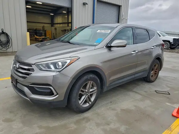 5NMZTDLB9HH004692 2017 HYUNDAI SANTA FE - Image 1