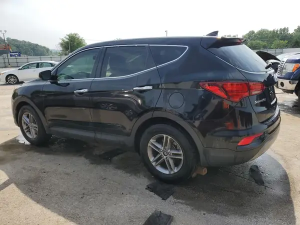 5NMZTDLB9HH030080 2017 HYUNDAI SANTA FE - Image 2