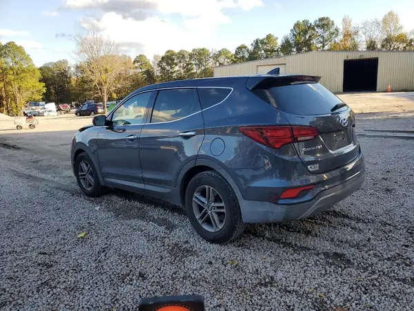 5NMZTDLBXHH010131 2017 HYUNDAI SANTA FE - Image 2