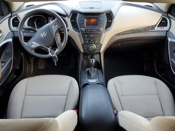 5NMZTDLBXHH010131 2017 HYUNDAI SANTA FE - Image 8