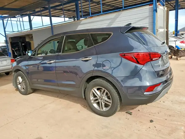 5NMZTDLBXHH017676 2017 HYUNDAI SANTA FE - Image 2