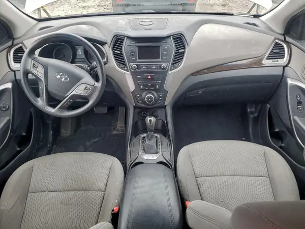 5NMZTDLBXHH032453 2017 HYUNDAI SANTA FE - Image 8