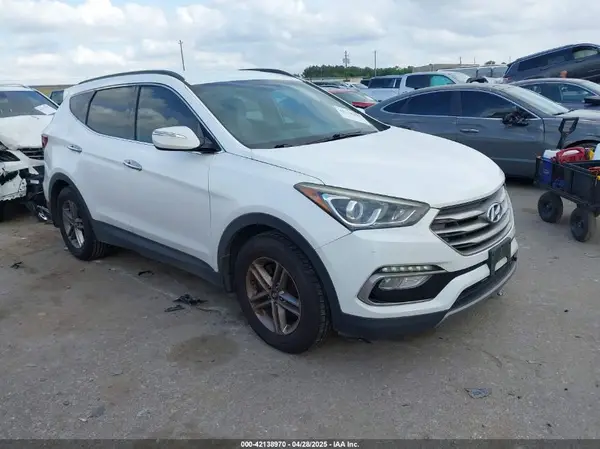 5NMZU3LB0HH002529 2017 HYUNDAI SANTA FE - Image 1