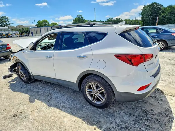 5NMZU3LB0HH003244 2017 HYUNDAI SANTA FE - Image 2