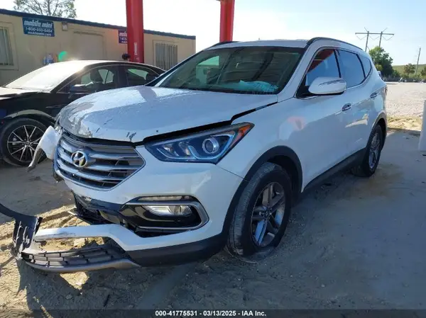 5NMZU3LB0HH006242 2017 HYUNDAI SANTA FE - Image 2