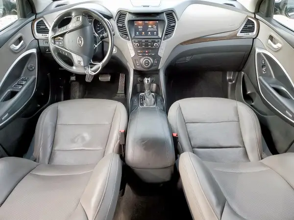 5NMZU3LB0HH007360 2017 HYUNDAI SANTA FE - Image 8