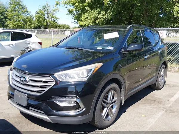 5NMZU3LB0HH007424 2017 HYUNDAI SANTA FE - Image 2