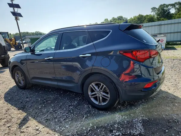 5NMZU3LB0HH008220 2017 HYUNDAI SANTA FE - Image 2