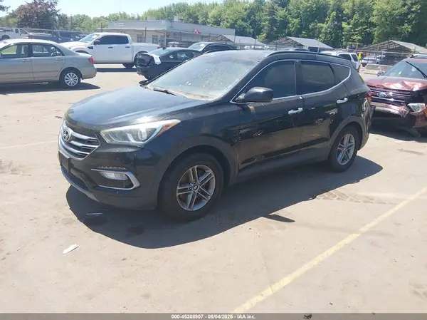 5NMZU3LB0HH009531 2017 HYUNDAI SANTA FE - Image 2