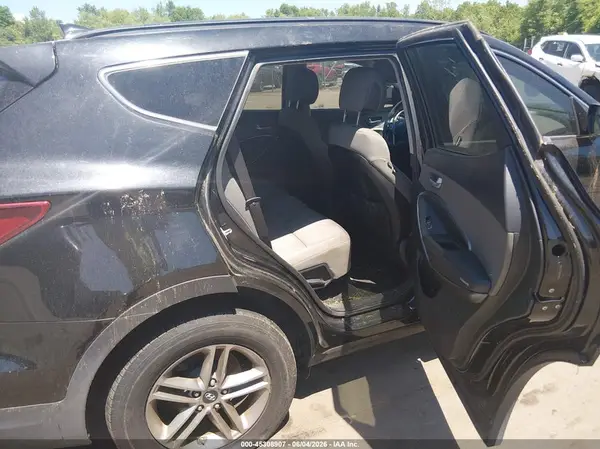 5NMZU3LB0HH009531 2017 HYUNDAI SANTA FE - Image 8