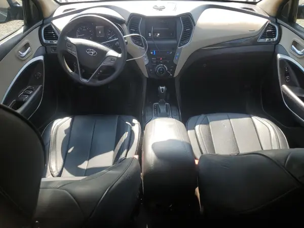 5NMZU3LB0HH010212 2017 HYUNDAI SANTA FE - Image 8