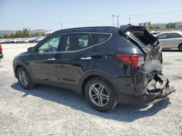 5NMZU3LB0HH012641 2017 HYUNDAI SANTA FE - Image 2