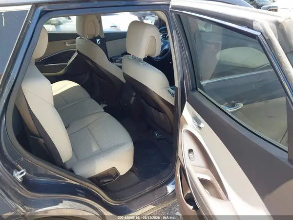 5NMZU3LB0HH014065 2017 HYUNDAI SANTA FE - Image 8