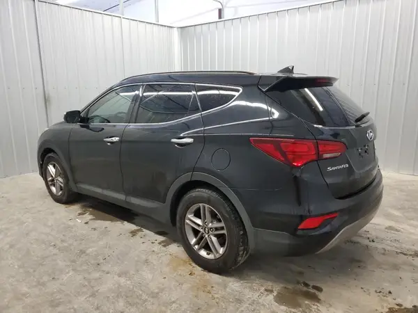 5NMZU3LB0HH018794 2017 HYUNDAI SANTA FE - Image 2