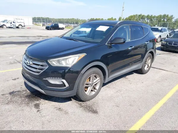 5NMZU3LB0HH019122 2017 HYUNDAI SANTA FE - Image 2